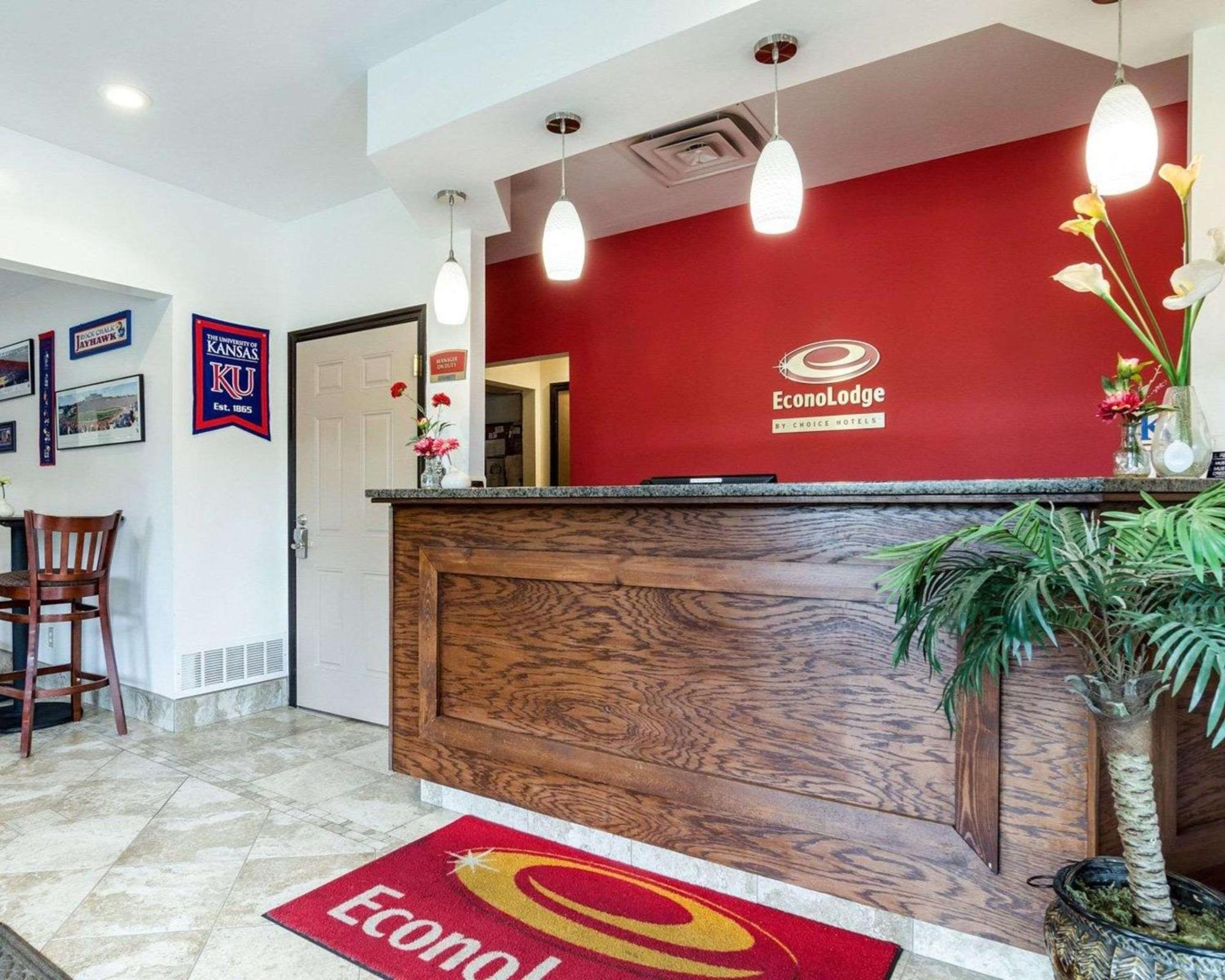 Econo Lodge University Lawrence Εξωτερικό φωτογραφία