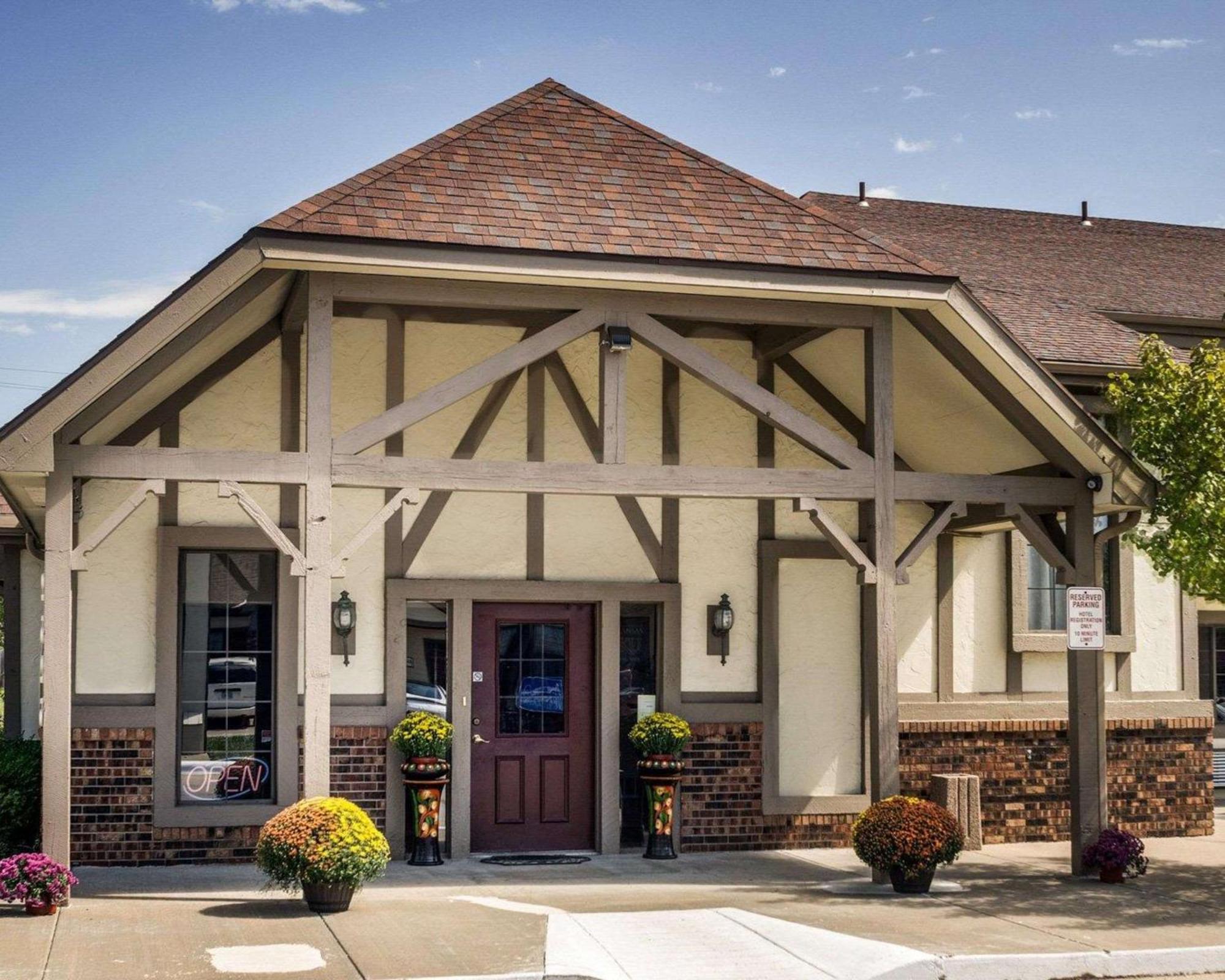 Econo Lodge University Lawrence Εξωτερικό φωτογραφία