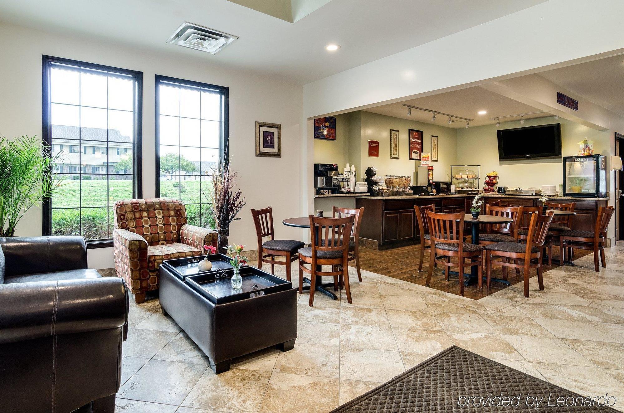 Econo Lodge University Lawrence Εξωτερικό φωτογραφία